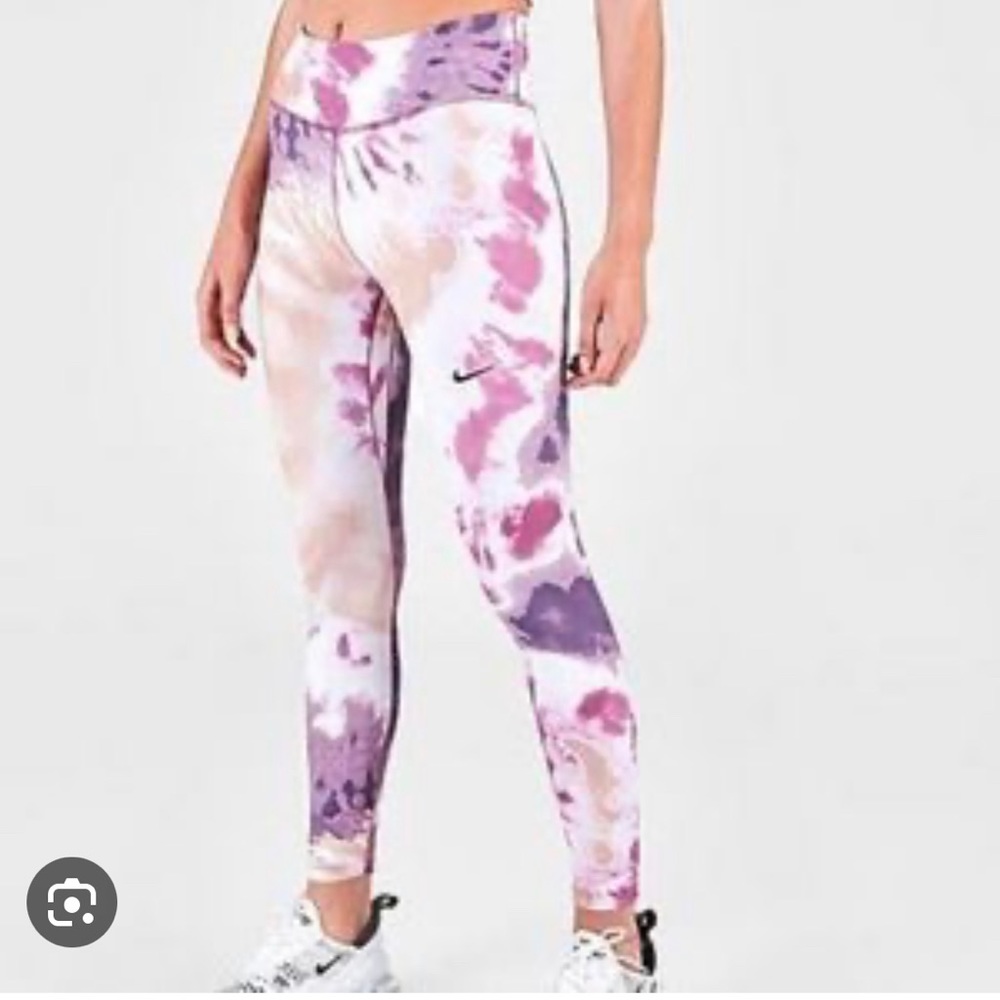 Nike Training Dri-FIT One Mid Rise 7/8